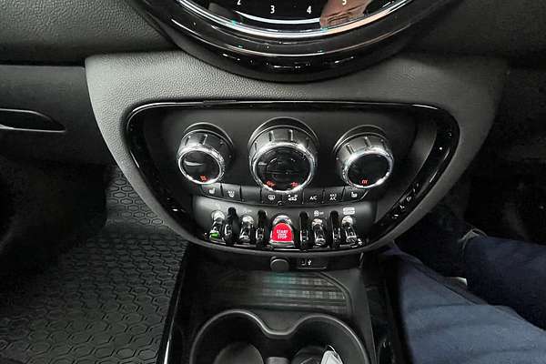 2021 MINI Clubman Cooper S MINI Yours F54 LCI