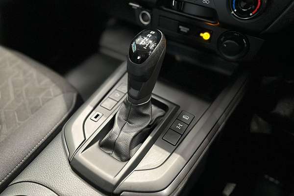 2025 Isuzu D-MAX LS-M 4X4