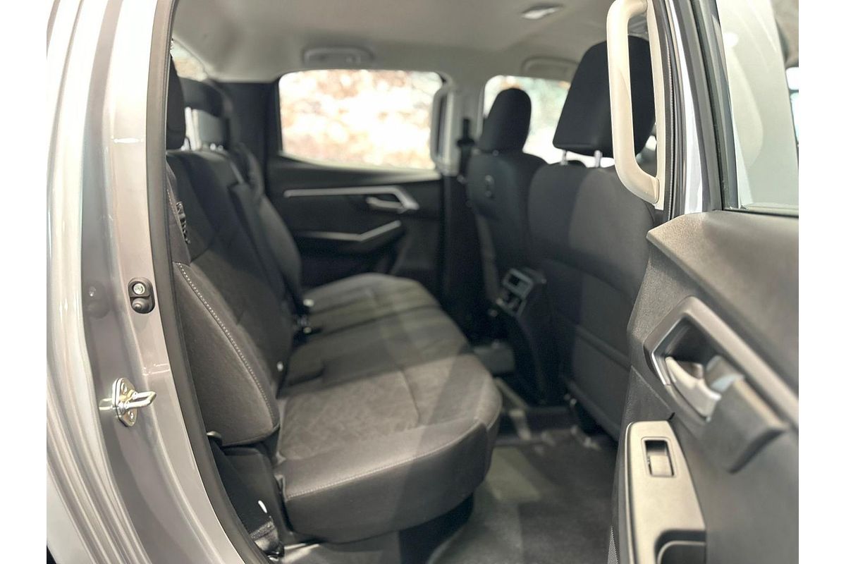 2025 Isuzu D-MAX LS-M 4X4