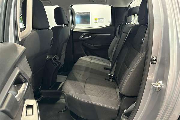 2025 Isuzu D-MAX LS-M 4X4