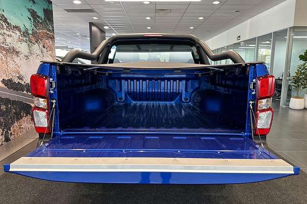 2025 Isuzu D-MAX X-RIDER 4X4