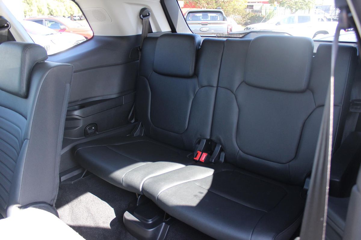 2025 Ford Everest Sport 2.0L