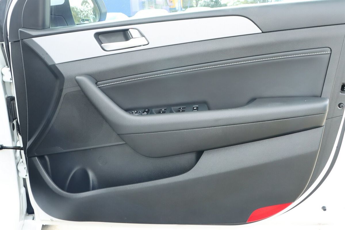 2018 Hyundai Sonata Active LF4