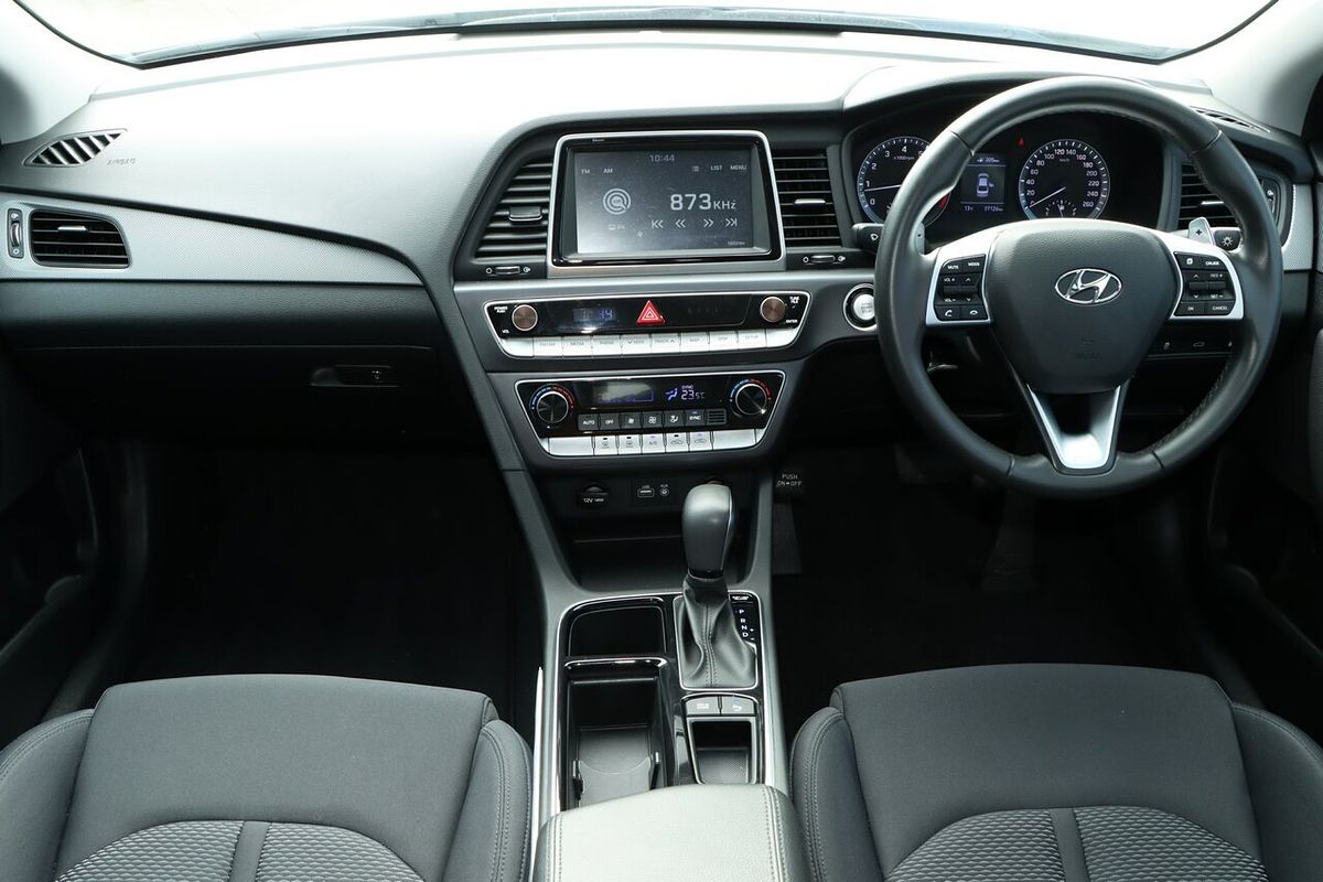 2018 Hyundai Sonata Active LF4