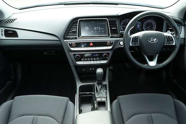 2018 Hyundai Sonata Active LF4