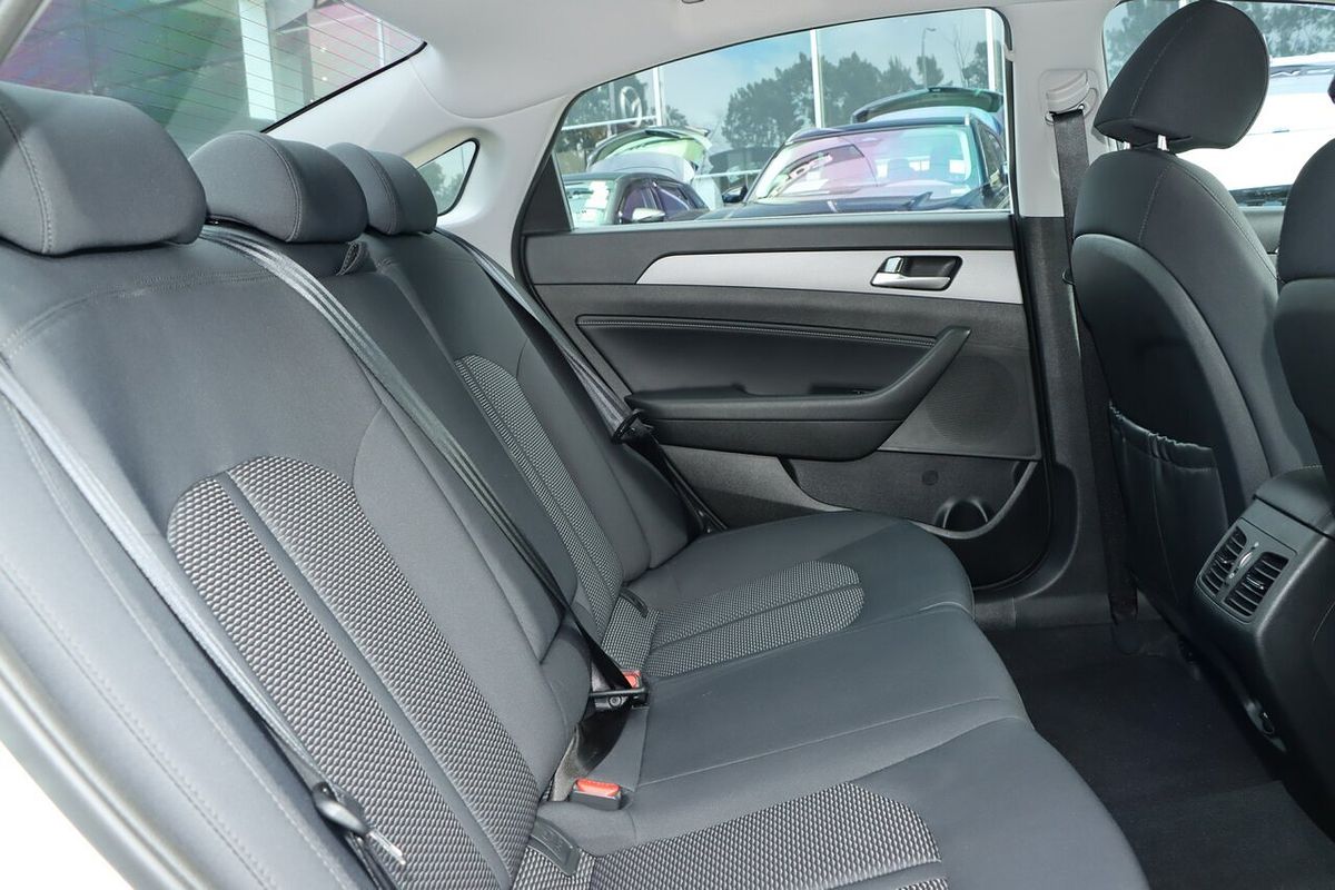 2018 Hyundai Sonata Active LF4