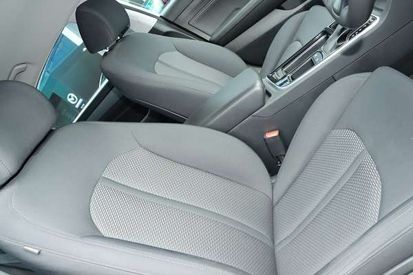 2018 Hyundai Sonata Active LF4