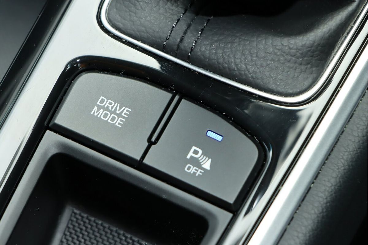 2018 Hyundai Sonata Active LF4
