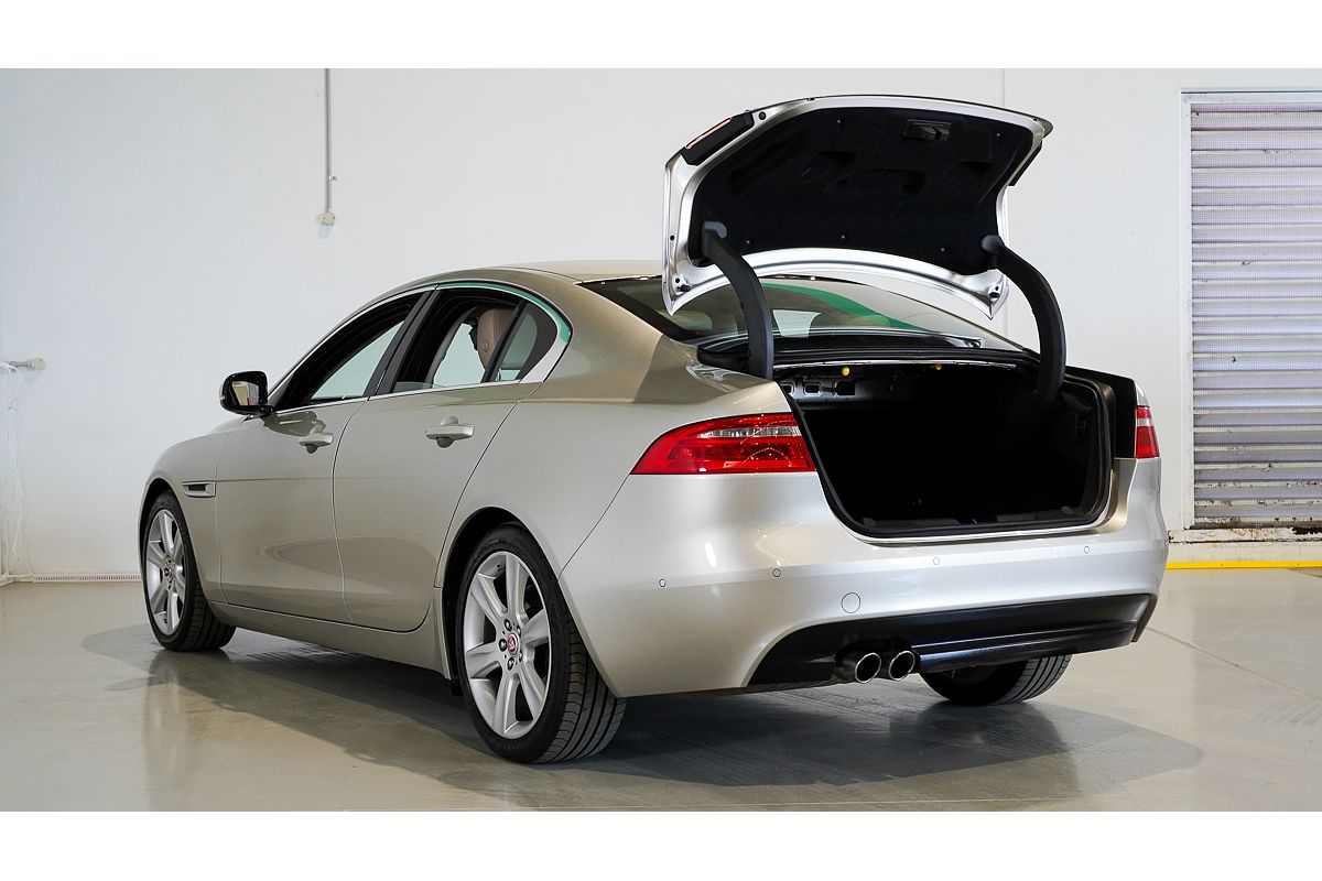 2016 Jaguar XE 20d Prestige X760