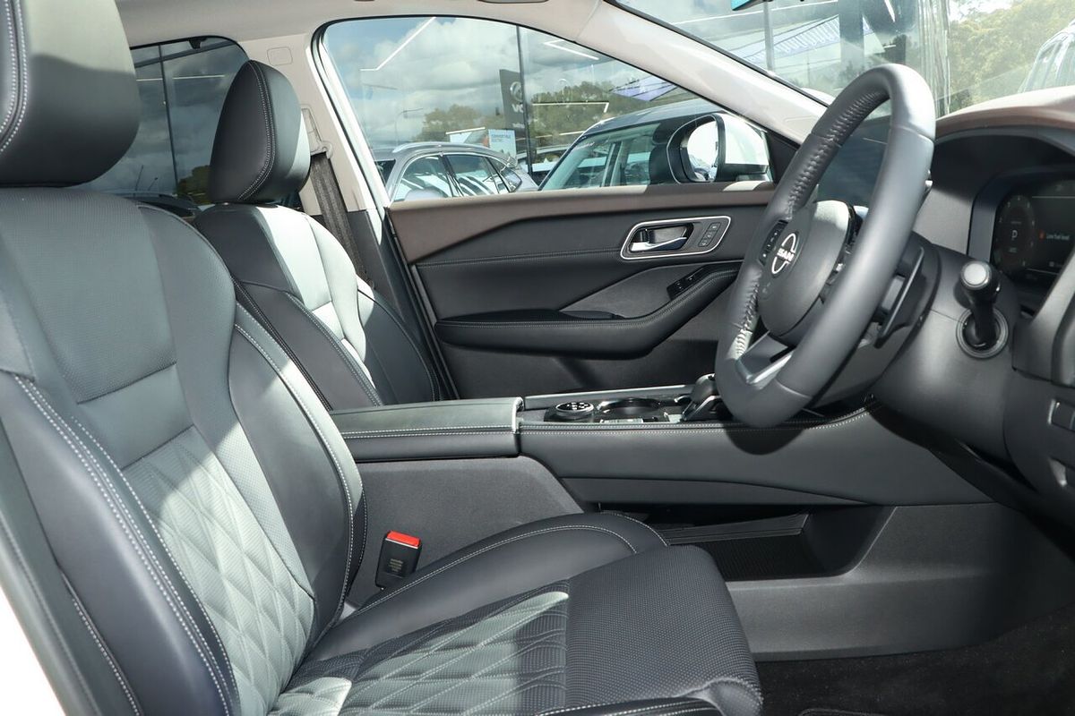 2024 Nissan X-TRAIL Ti-L T33