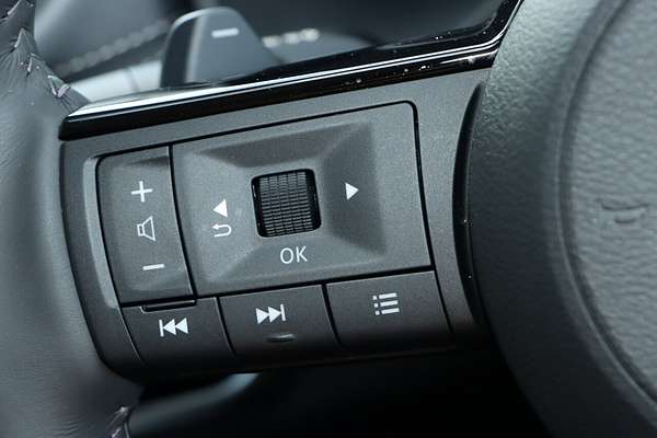 2024 Nissan X-TRAIL ST-L T33