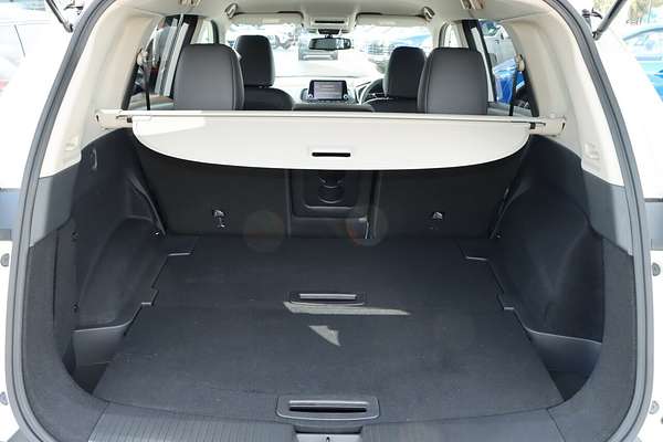 2024 Nissan X-TRAIL ST-L T33