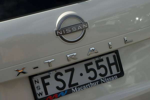 2024 Nissan X-TRAIL ST-L T33