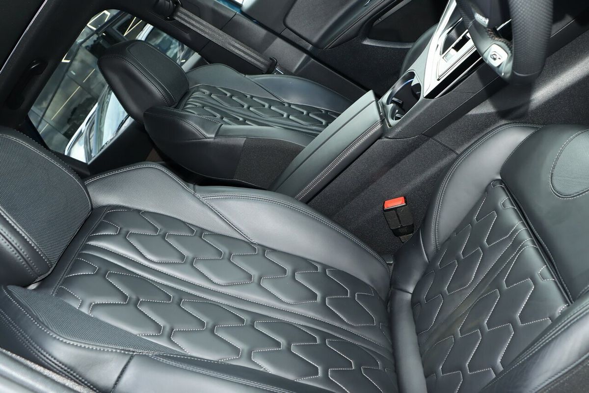 2023 Peugeot 3008 GT Sport P84