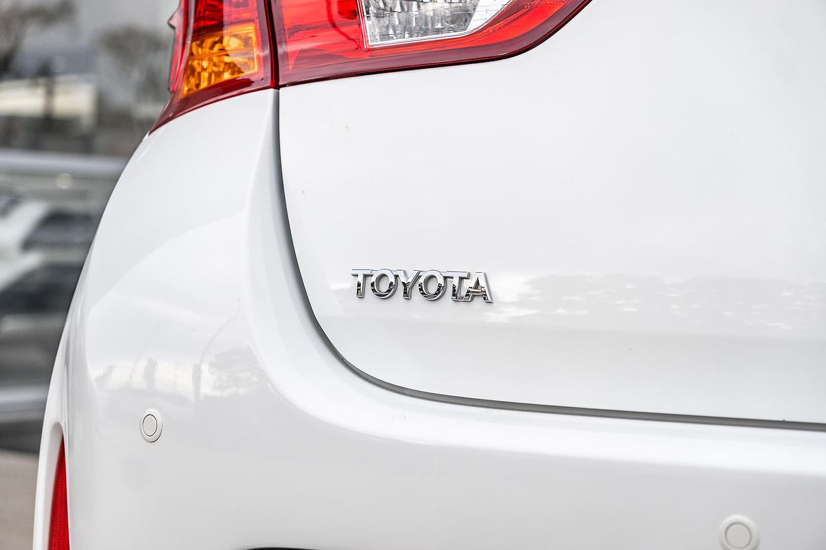 2015 Toyota Corolla Ascent ZRE182R