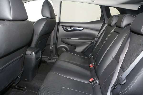 2015 Nissan QASHQAI Ti J11