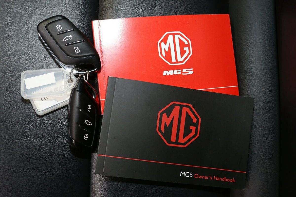 2024 MG MG5 Vibe
