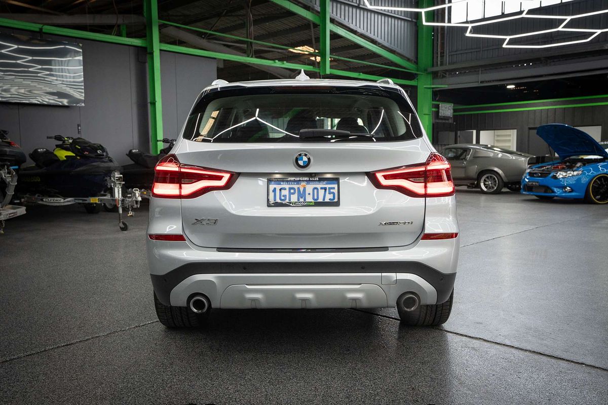 2018 BMW X3 xDrive30i G01