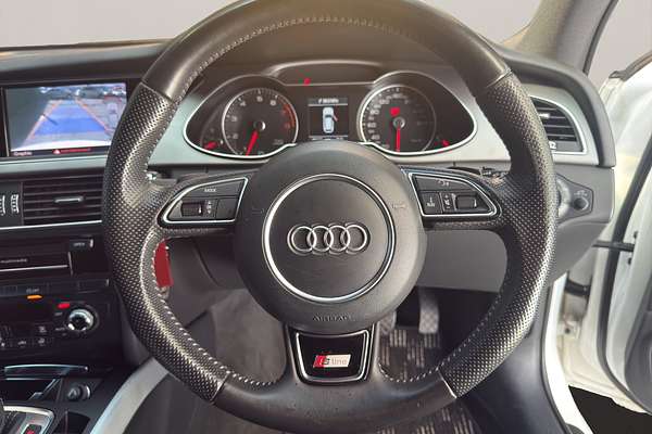 2013 Audi A4 Avant 2.0TFSI S Line