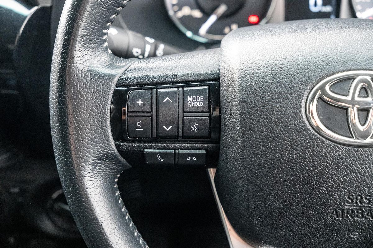 2022 Toyota Hilux SR5 GUN126R 4X4