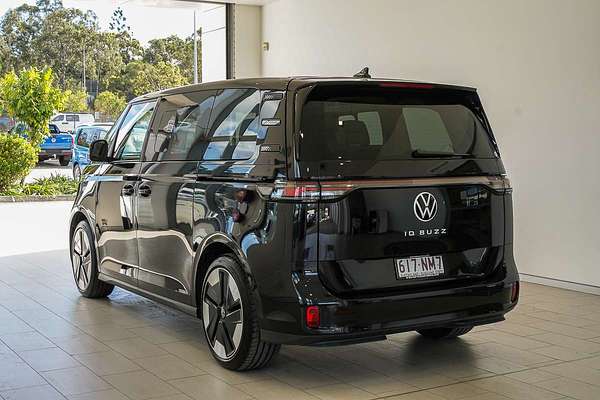 2025 Volkswagen ID. Buzz Pro BEV560 EB SWB