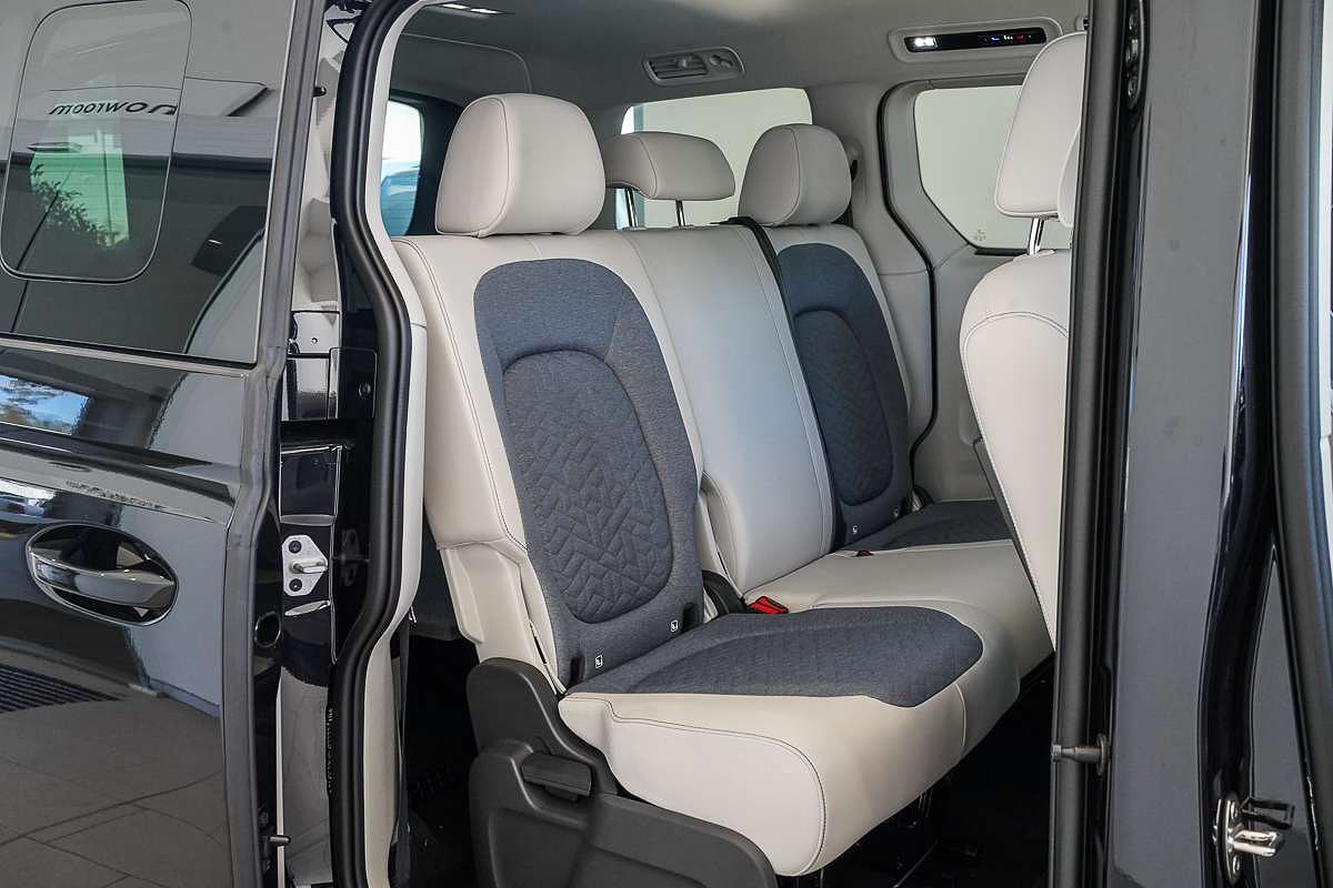 2025 Volkswagen ID. Buzz Pro BEV560 EB SWB