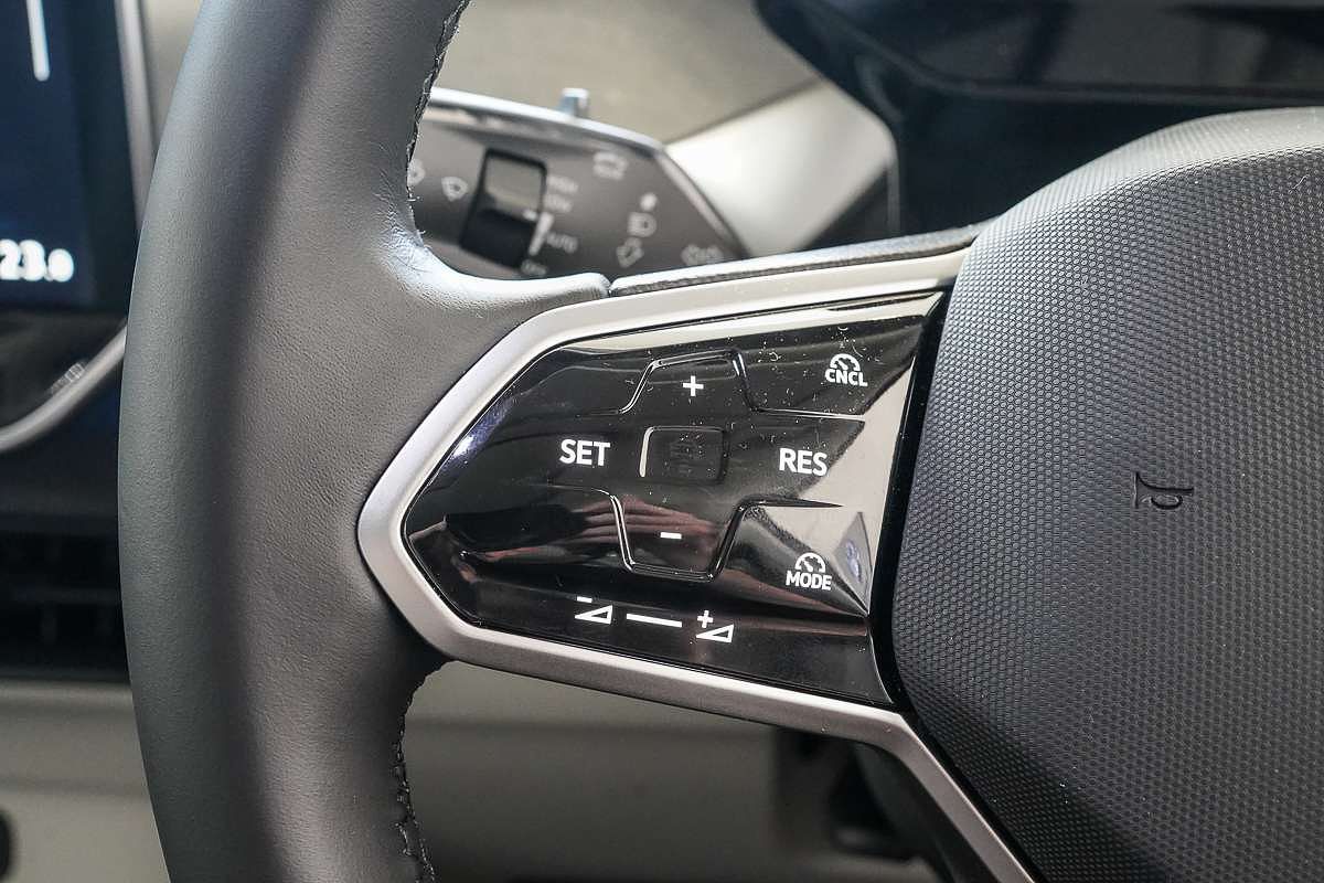 2025 Volkswagen ID. Buzz Pro BEV560 EB SWB