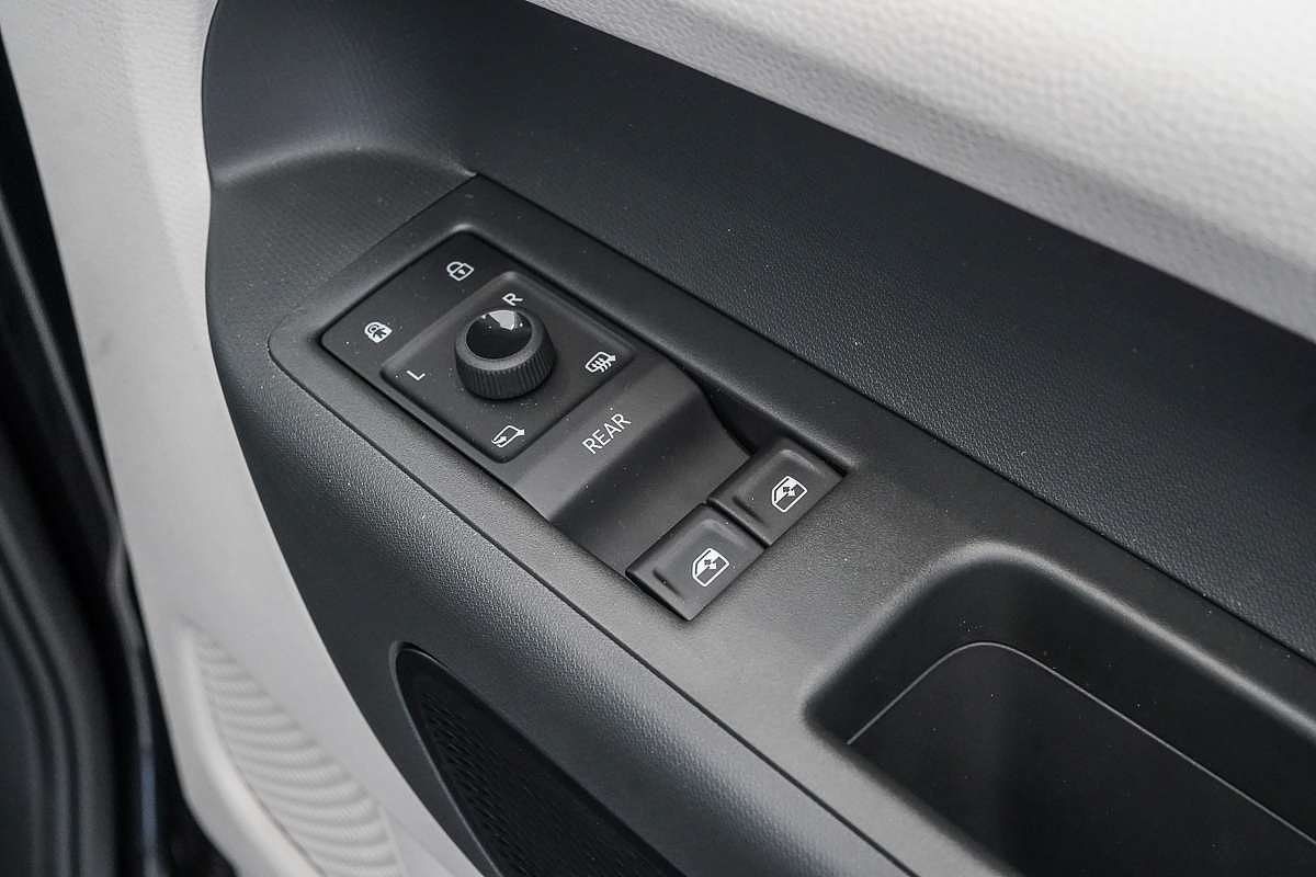 2025 Volkswagen ID. Buzz Pro BEV560 EB SWB