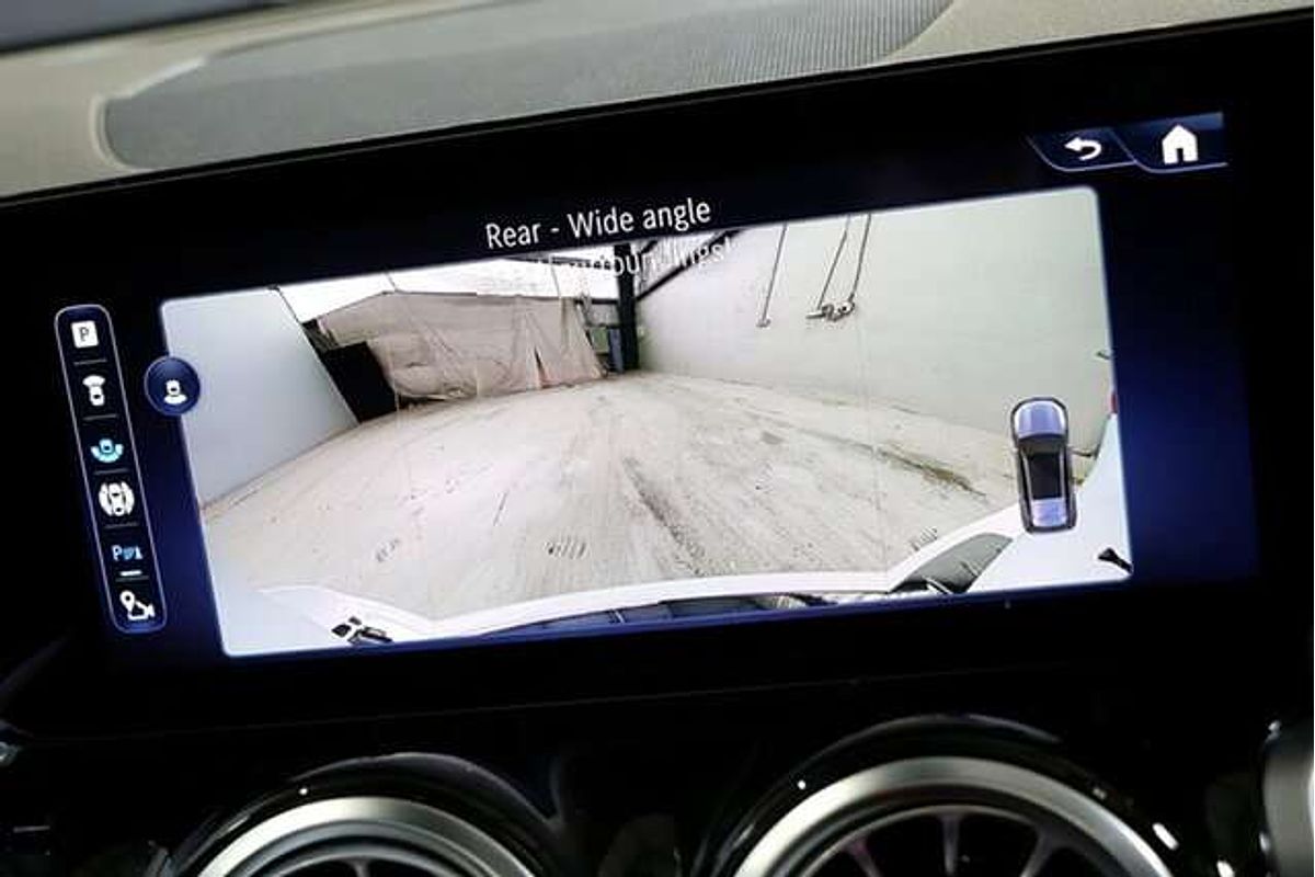 2024 Mercedes-Benz GLB-Class GLB200 X247