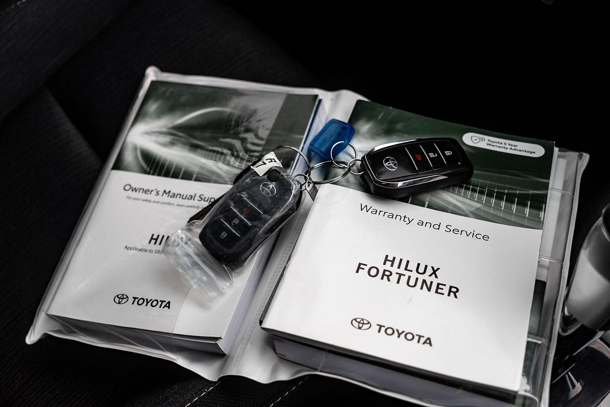 2022 Toyota Hilux SR5 GUN126R 4X4