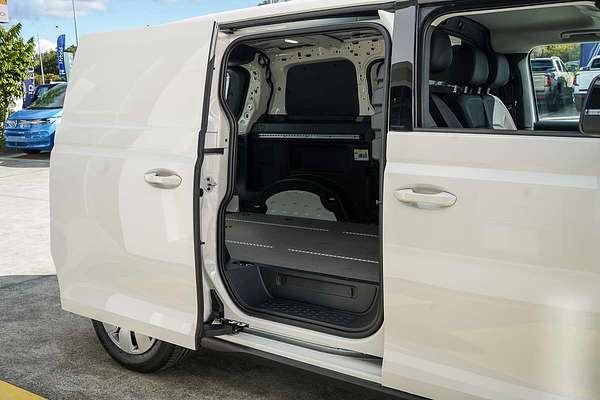 2025 Volkswagen ID. Buzz Cargo BEV550 EBN SWB