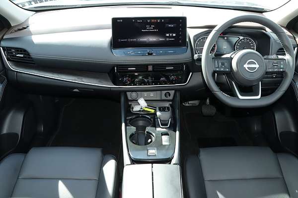 2024 Nissan X-TRAIL ST-L T33