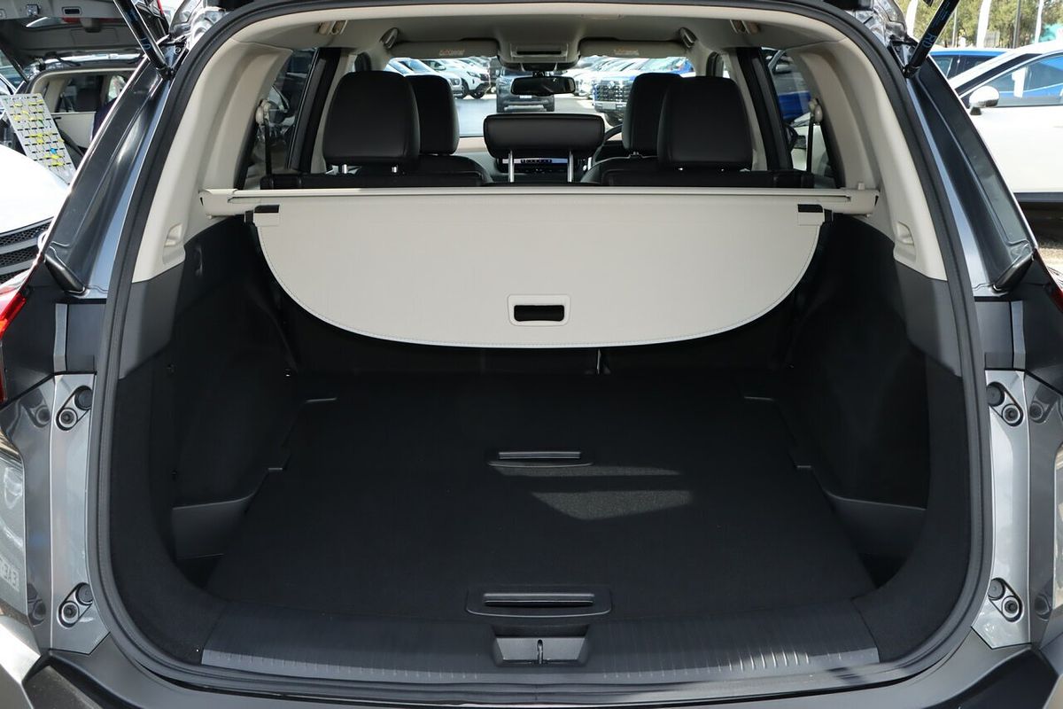 2024 Nissan X-TRAIL ST-L T33