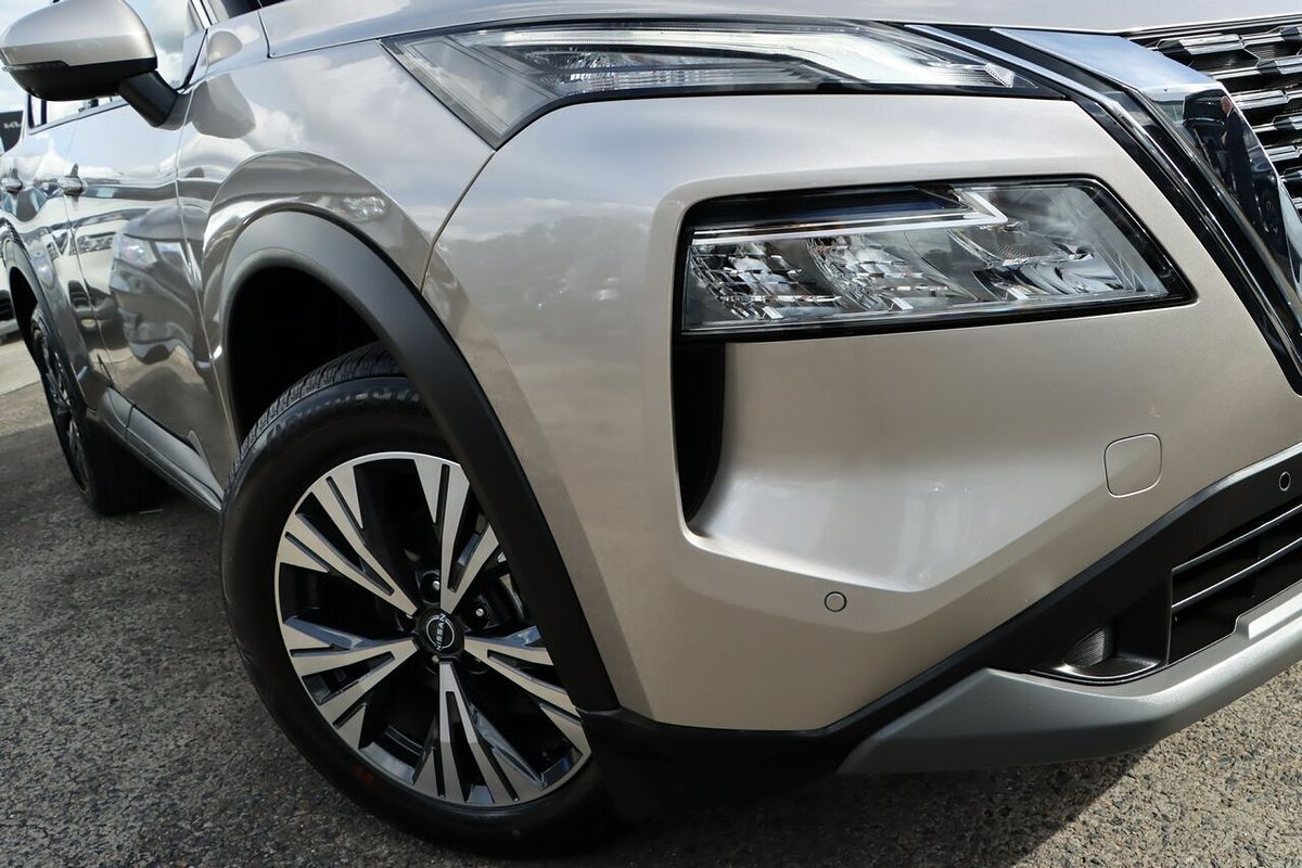 2024 Nissan X-TRAIL ST-L T33