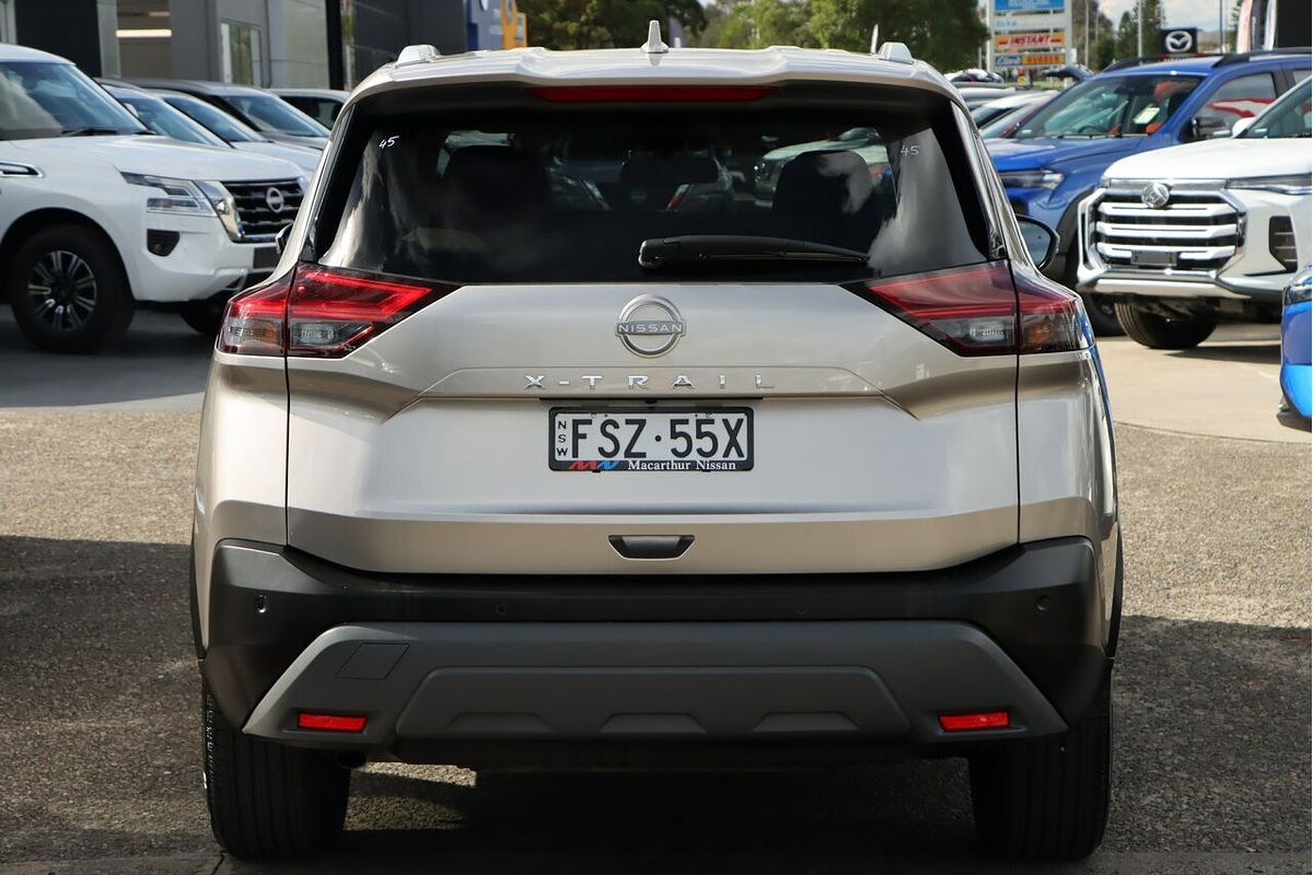 2024 Nissan X-TRAIL ST-L T33
