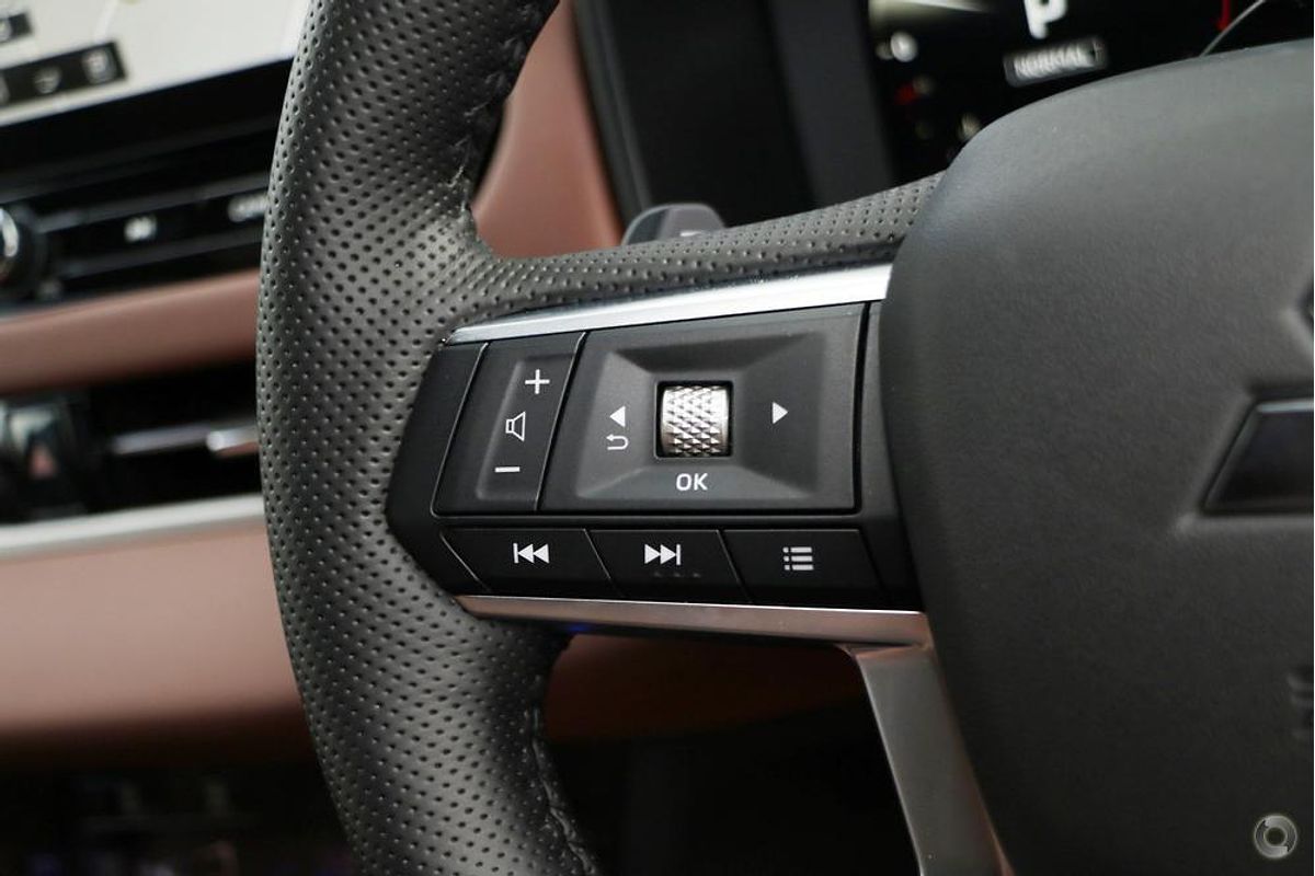 2025 Mitsubishi Outlander Exceed Tourer ZM