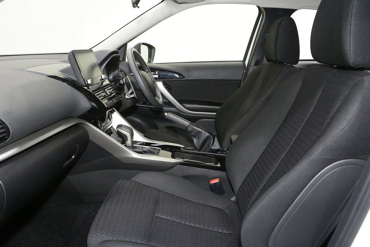 2024 Mitsubishi Eclipse Cross ES YB