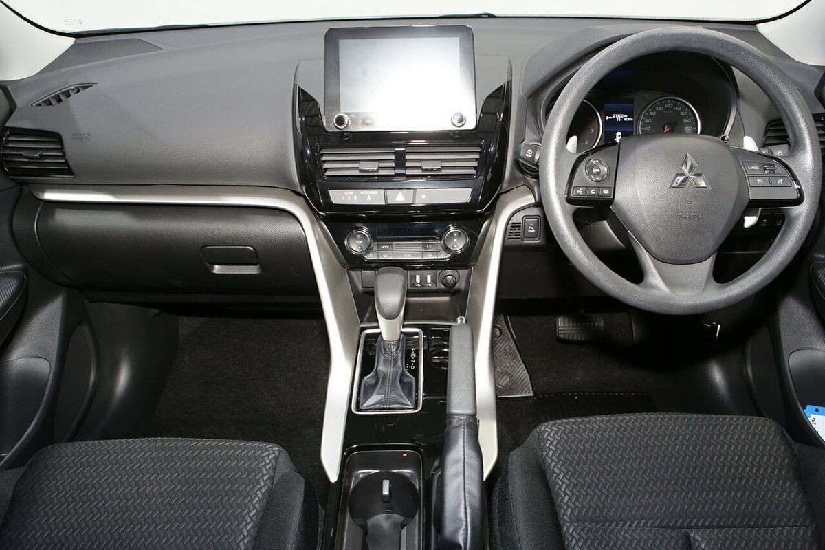 2024 Mitsubishi Eclipse Cross ES YB