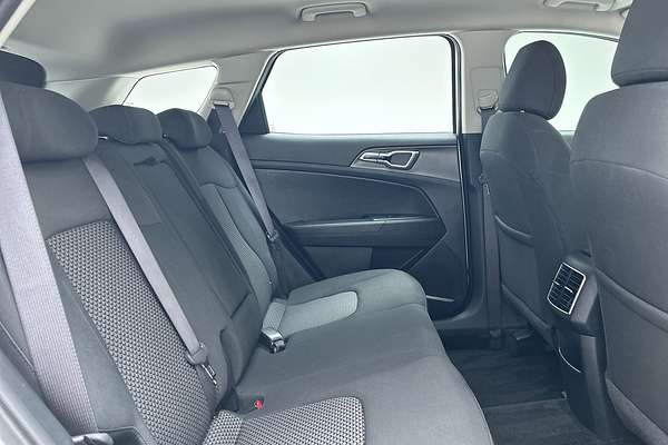 2024 Kia Sportage S NQ5