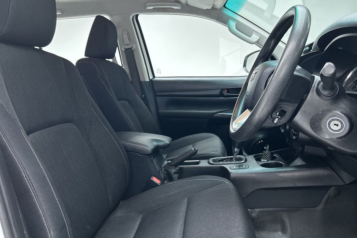 2022 Toyota Hilux SR GUN126R 4X4