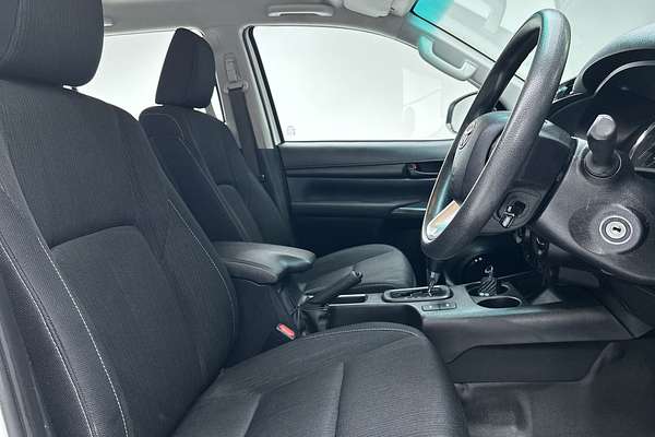 2022 Toyota Hilux SR GUN126R 4X4