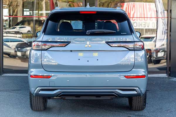 2025 Mitsubishi Outlander Exceed ZM