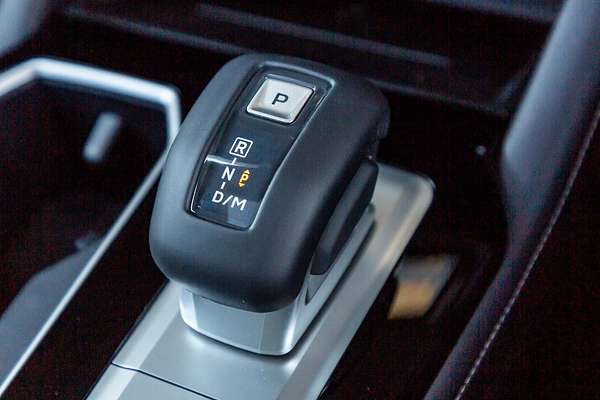 2025 Mitsubishi Outlander Exceed ZM