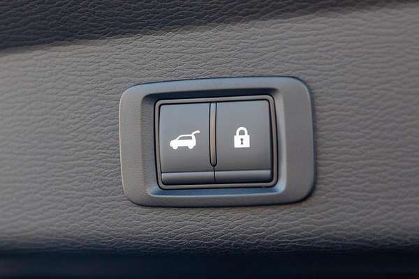 2025 Mitsubishi Outlander Exceed ZM