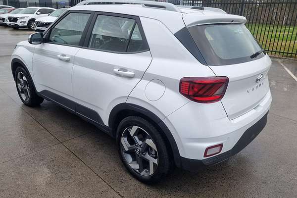 2024 Hyundai Venue Active QX.V5
