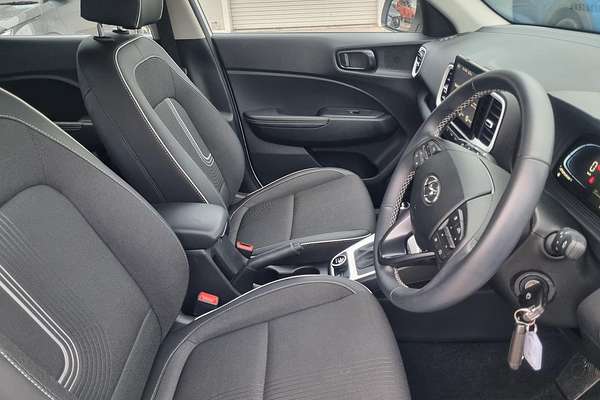 2024 Hyundai Venue Active QX.V5