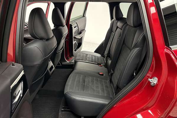 2024 Mitsubishi Outlander Aspire ZM