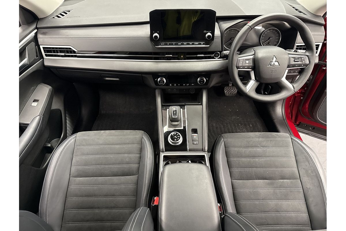 2024 Mitsubishi Outlander Aspire ZM
