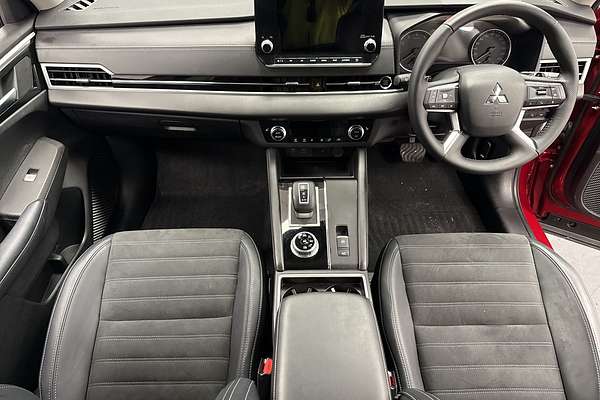 2024 Mitsubishi Outlander Aspire ZM