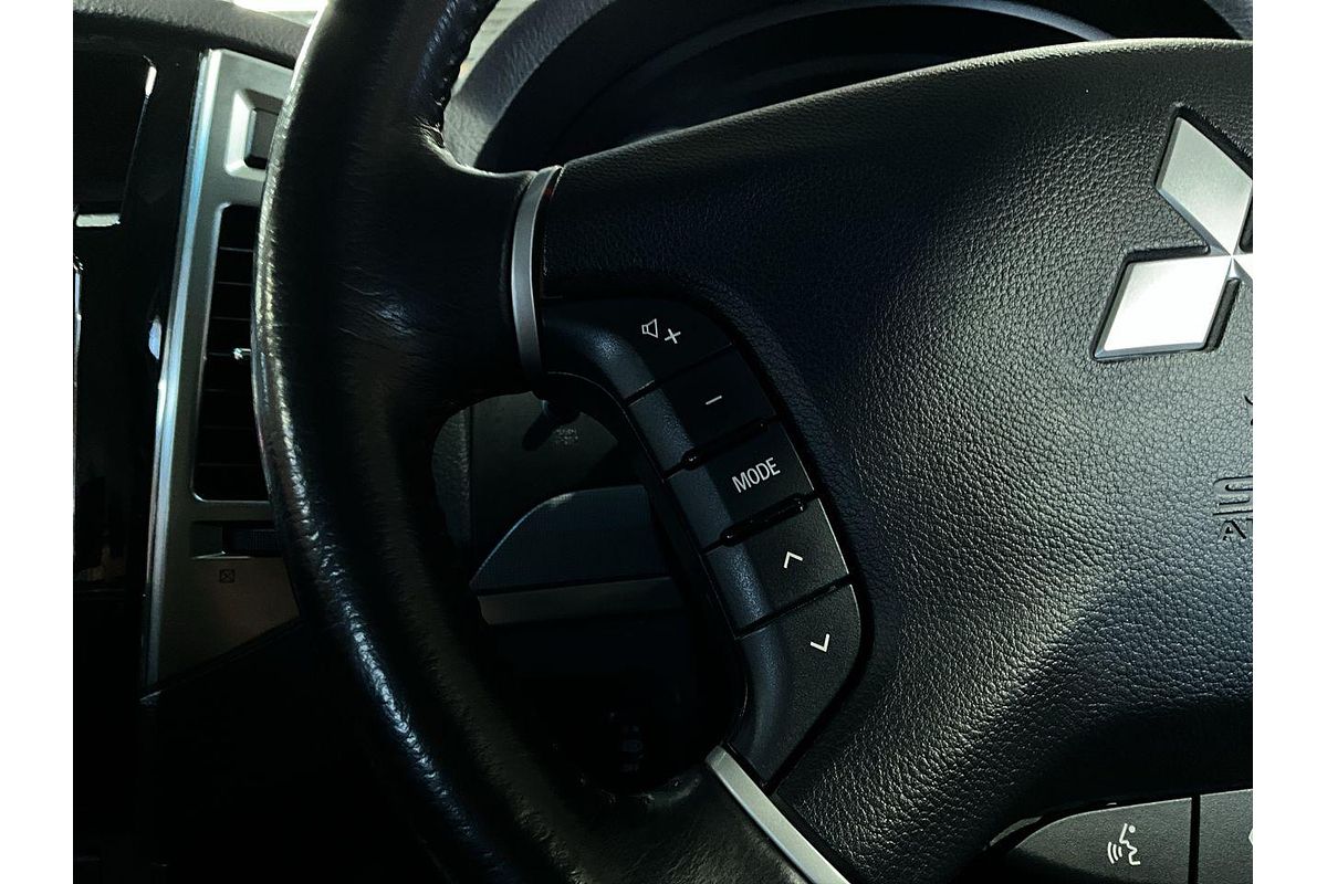 2020 Mitsubishi Pajero GLX NX